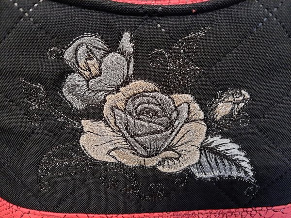 Handtasche   "Rosenromantik"  -  UNIKAT Handarbeit Stickerei