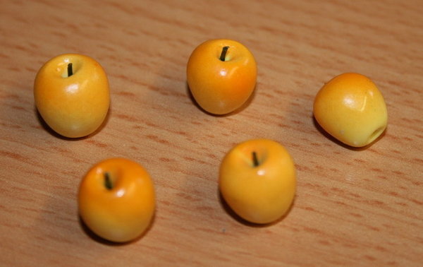 Miniatur  /  Äpfel, gelb/orange