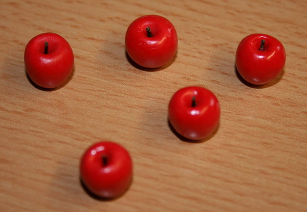 Miniatur  /  Äpfel, rot
